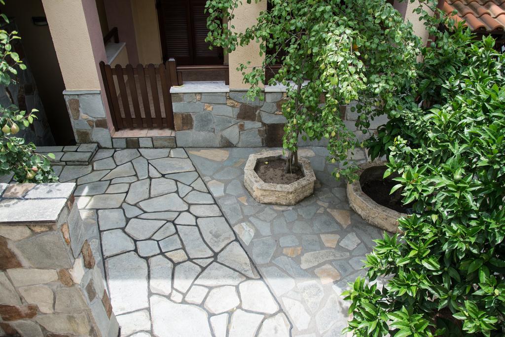 Dione Apartments อูรานูโปลี ภายนอก รูปภาพ